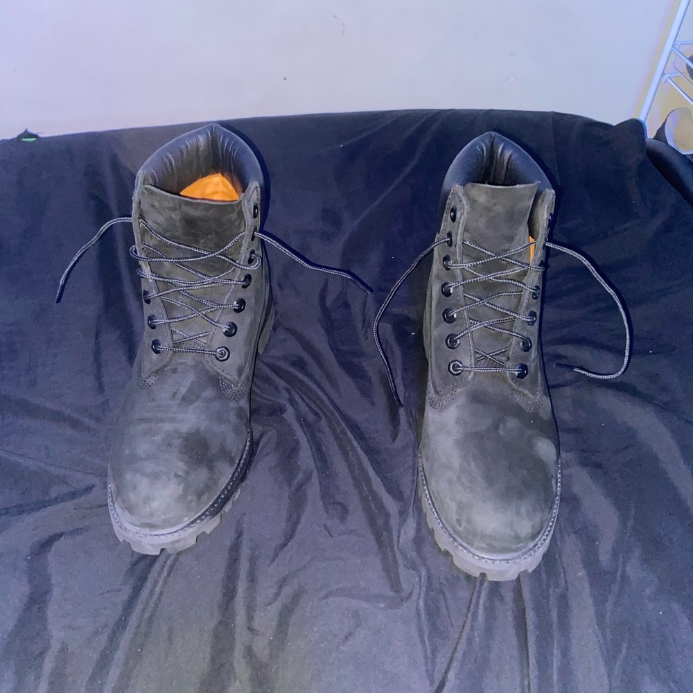 NWT Timberland mens black boots size 10